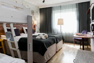 Copyright: : Fotograf Jimmy Eriksson AB
Tomtebogatan 30, 113 38 Stockholm
0703734429
info@jimmyeriksson.se Scandic Norrköping Nord, Family Standard room